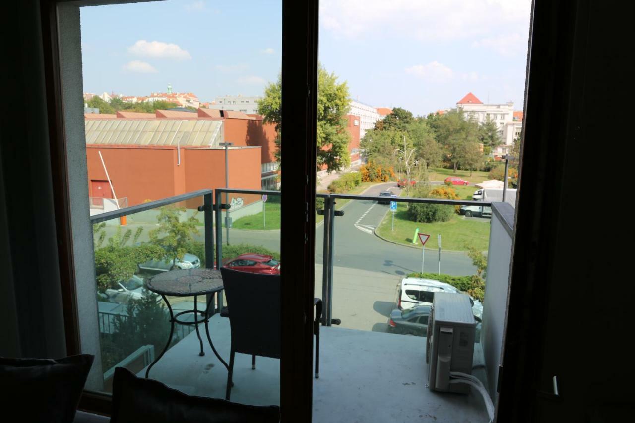 Praha 2 Apartment Luaran gambar